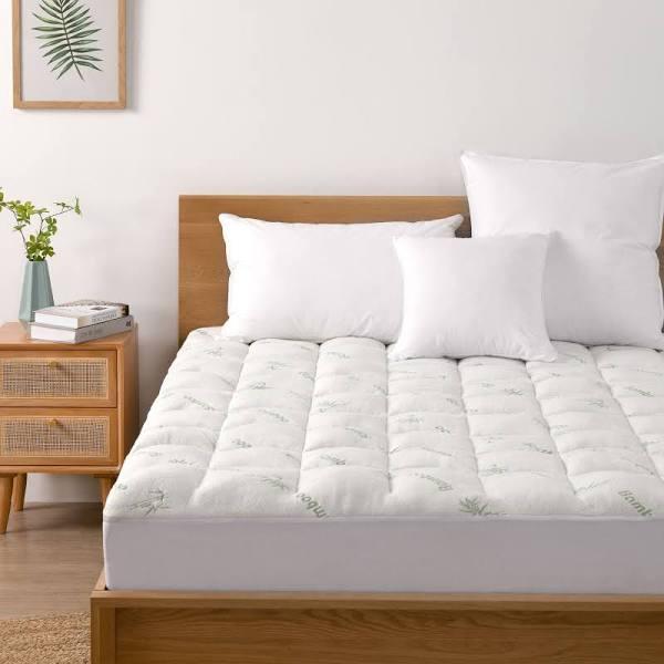 Dreamaker 1000GSM Bamboo Covered Ball Fibre Mattress Topper | Queen