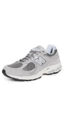 New Balance Grey 2002R Sneakers