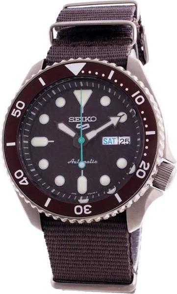 Seiko 5 Sports Automatic SRPD85K1 Men's Diving Watch