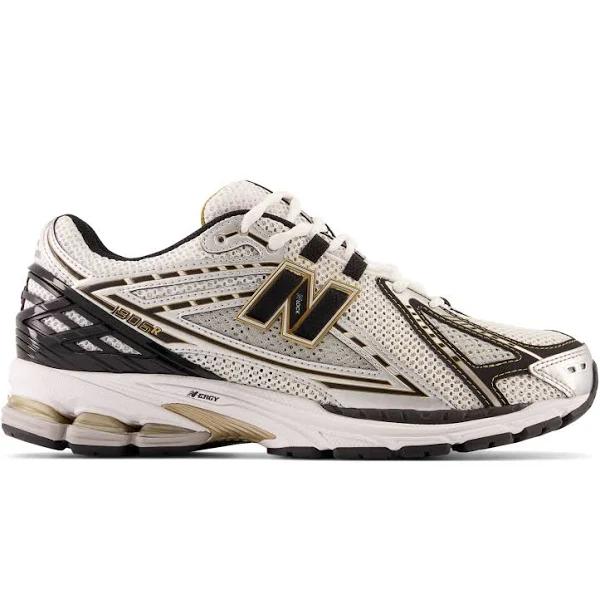 New Balance 1906R White / Gold Shoes - Size 10