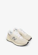 New Balance Unisex 997R Moonbeam/Sea Salt - Size 8