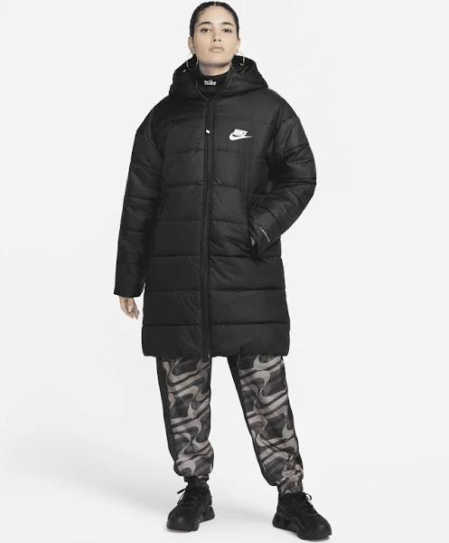 Nike Plus Classic Longline Padded Jacket with Hood in Black