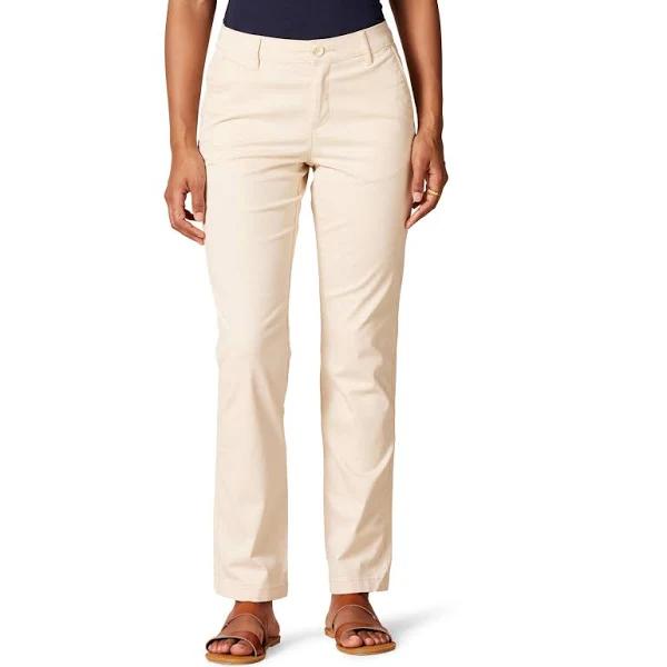 Amazon Essentials Women's Classic Straight-Fit Stretch Twill Chino Pant