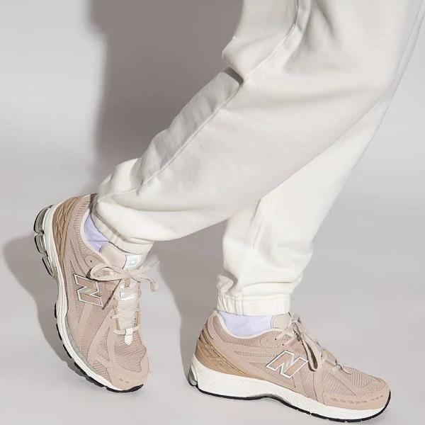 New Balance 1906R Women's - Beige/Tan/Grey