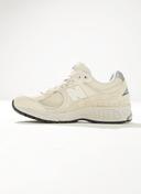 New Balance Beige 2002R Sneakers