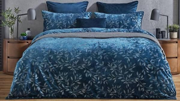 L'Avenue Valley Quilt Cover Set - Queen