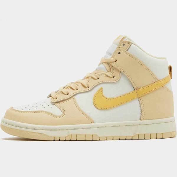 Nike Dunk High Pale Vanilla