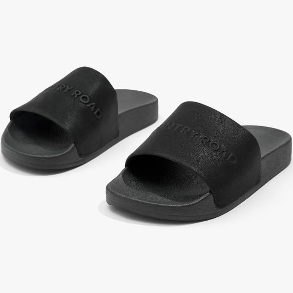 Country Road Logo Pool Slide in Black 29