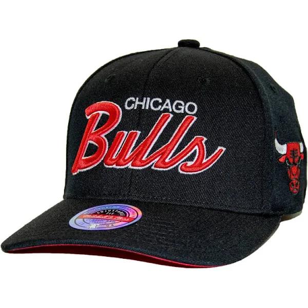 Mitchell & Ness Team Script Classic Red Snapback Chicago Bulls - Black