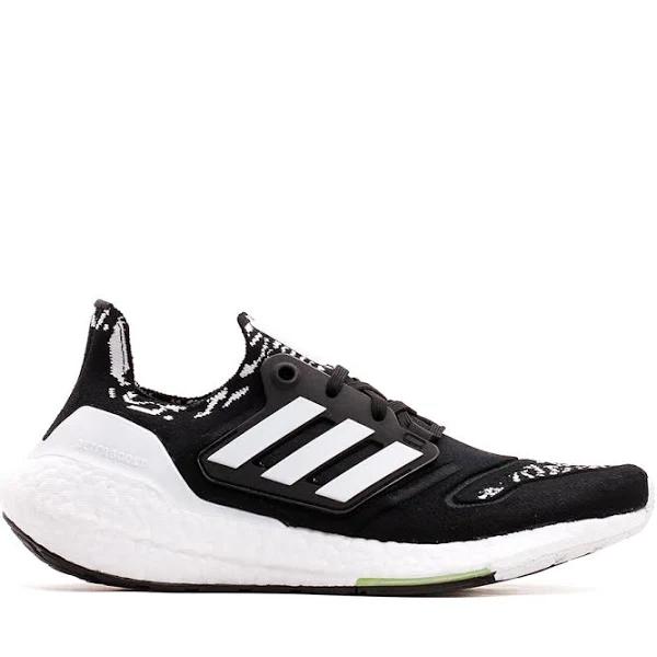 Adidas Running Women Ultraboost 22 Black White GX8019 5.5