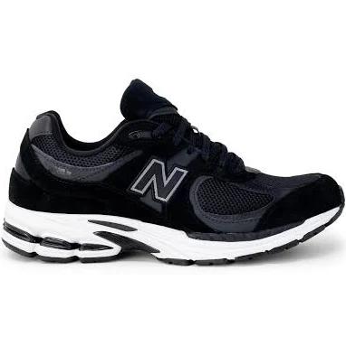 New Balance 2002R - Black - 11