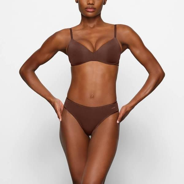 Wireless Form Push-up Plunge Bra | Cocoa