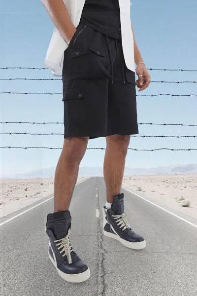 Mens Black Tall Relaxed Fit Multi Pocket Cargo Short