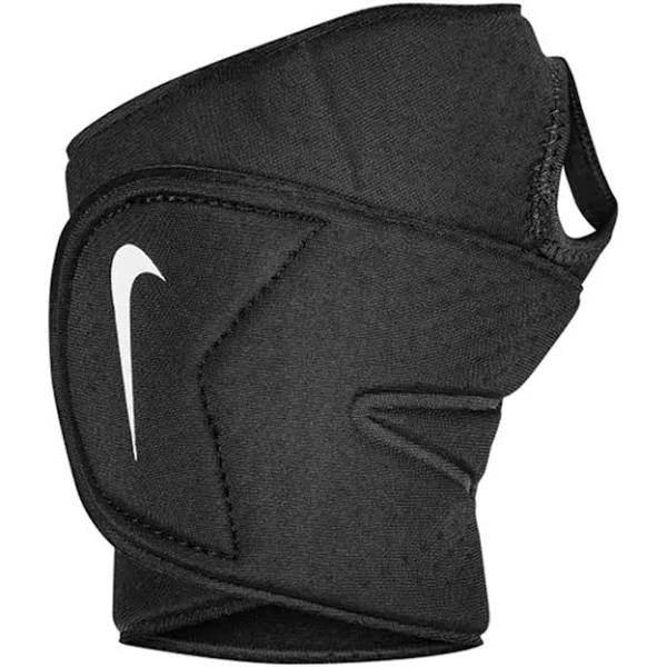 Nike Pro Wrist and Thumb Wrap 3.0