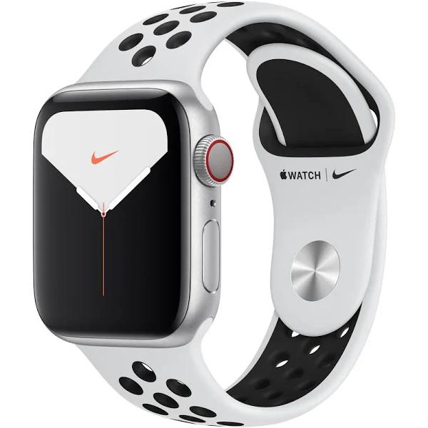 Apple Watch Series 5 Aluminium Nike Edition GPS, 44mm / Silver / Very Good