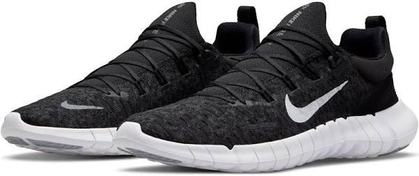 Nike Free Run 5.0 'Black White' Sneakers | Men's Size 8.5