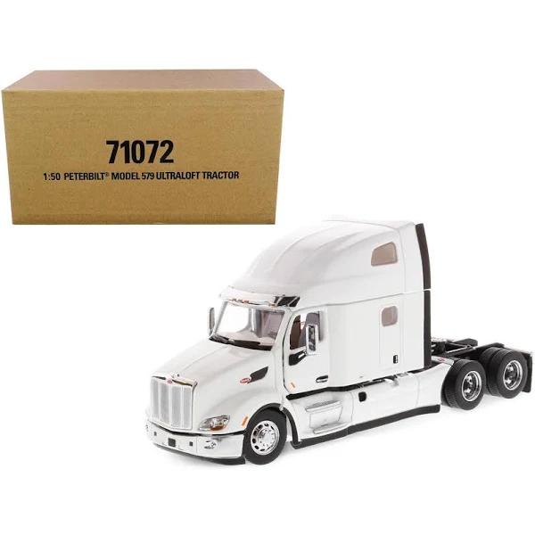 Diecast Masters 1/50 Peterbilt 579 UltraLoft Truck White Cab Diecast Model