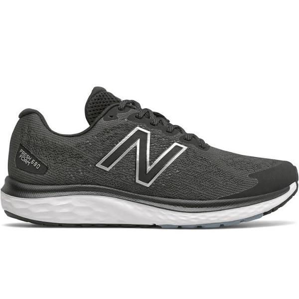 New Balance | Mens Fresh Foam 680v7 2E-Wide (Black/White) 8.5