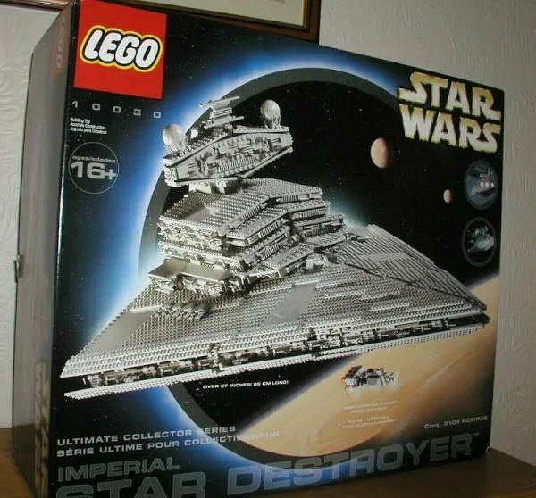 LEGO Star Wars Imperial Star Destroyer Set 10030