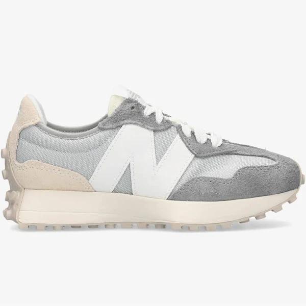 New Balance 327 Sneakers in Brighton Grey 5.5