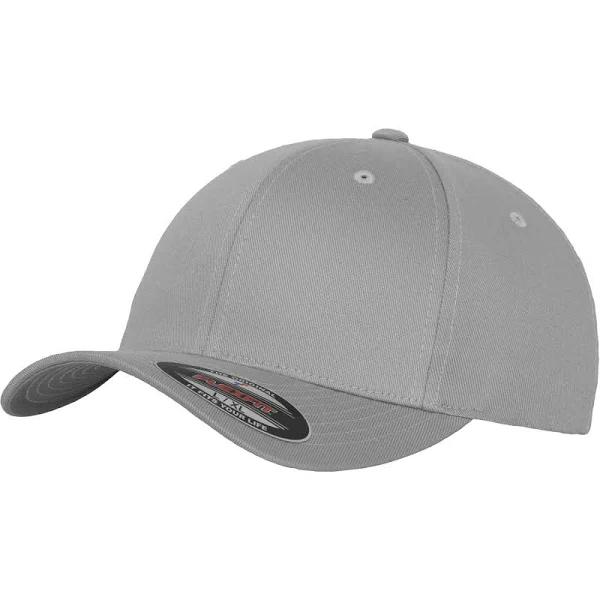 Yupoong Mens Flexfit Fitted Baseball Cap Silver Baseball Cap