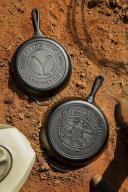 Lodge Yellowstone Cast Iron Authentic Y Skillet 26cm