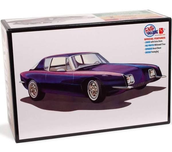 AMT 1:25 1963 Studebaker Avanti