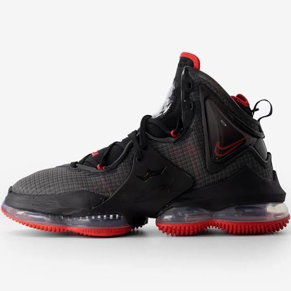 Nike LeBron 19 Bred