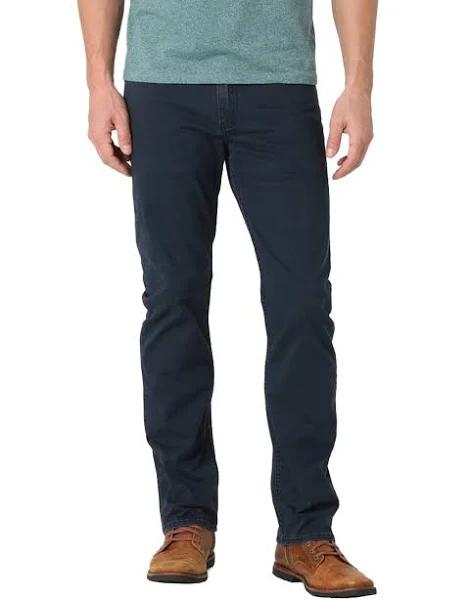 Wrangler Authentics Men's Slim Fit Straight Leg Jean