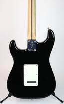 Fender Player Stratocaster HSS Maple Fingerboard - Black