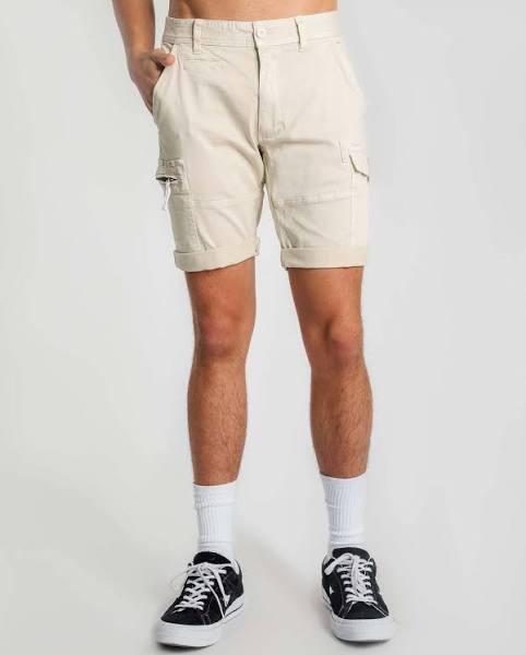 Henleys Leon Short - Desert Sand