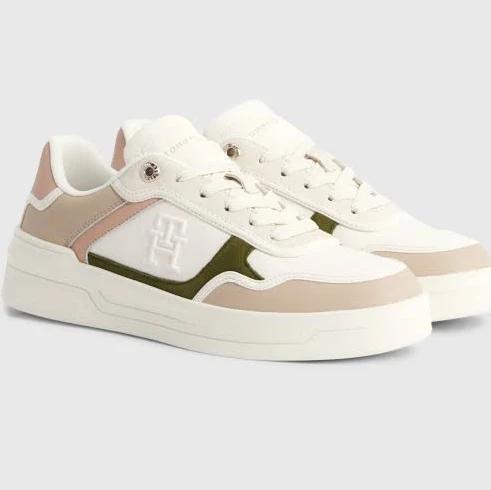 Tommy Hilfiger Oline Women's - White - 8.5