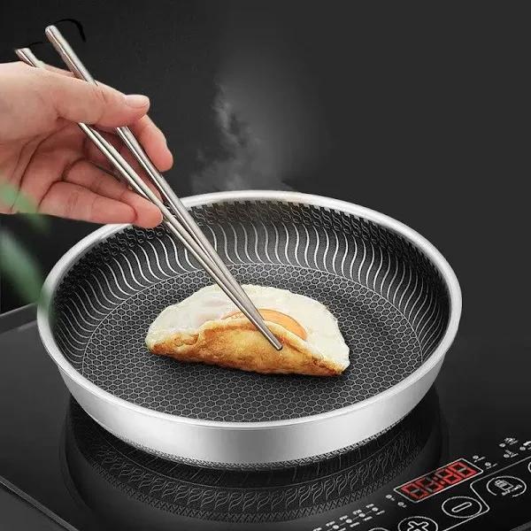 Ultimate Cooking Experience With Danoz Direct - Honeycomb Cookware Range - Super New Non-Stick! 32cm / Silver