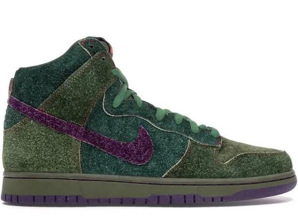 Nike SB Dunk High Skunk 420