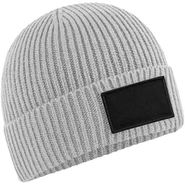 Beechfield Fashion Woven Patch Beanie Light Grey/Black One Size Recycled Polyester Acrylic Elastane Beanie