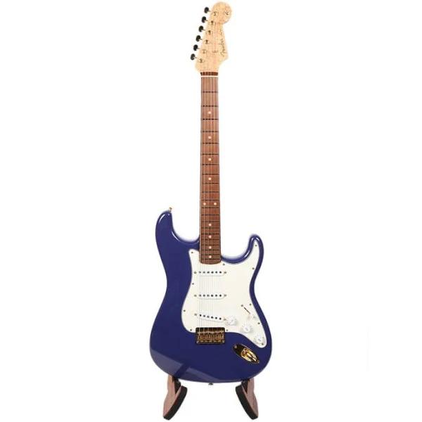 Fender Custom Shop Robert Cray Stratocaster Violet