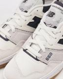 New Balance 550 Sneakers in Sea Salt and Black-White