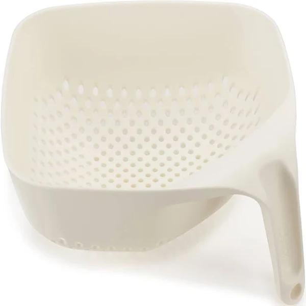 Joseph Joseph - Square Colander, White