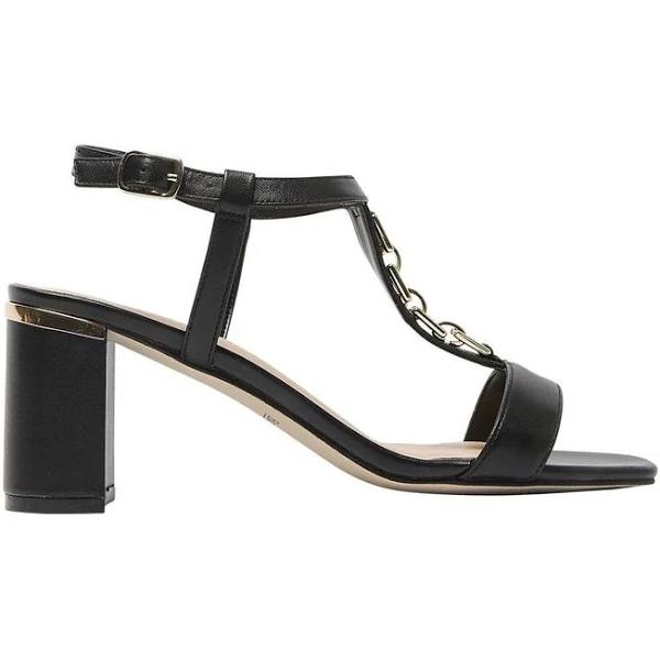 Easy Steps Unicorn Sandals in Black Leather Black 6