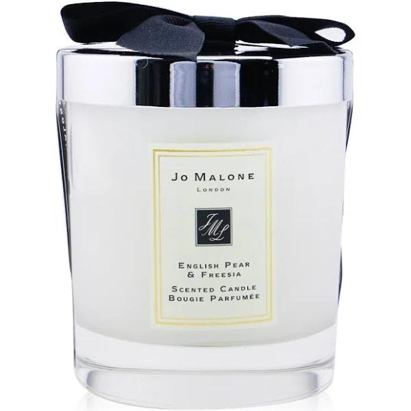 Jo Malone English Pear & Freesia Scented Candle (Gift Box) 200g (2.5 inch)