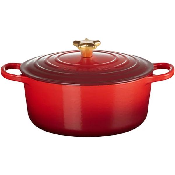 Le Creuset Signature Round Casserole with Star Knob 26cm - 5.3L Cerise