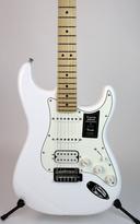 Fender Player Stratocaster HSS Maple Fingerboard (Polar White)