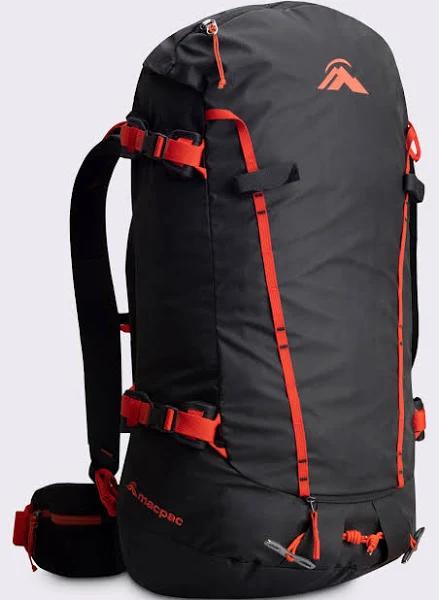 Macpac Huka 40L Ski Backpack | Colour: Black