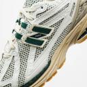 Men's New Balance 1906R - Green