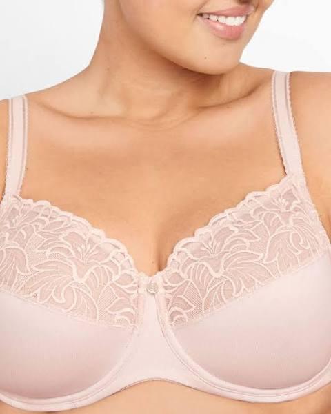 Berlei Classic Lace Embroidered Non-Contour Bra Nude / D / 18