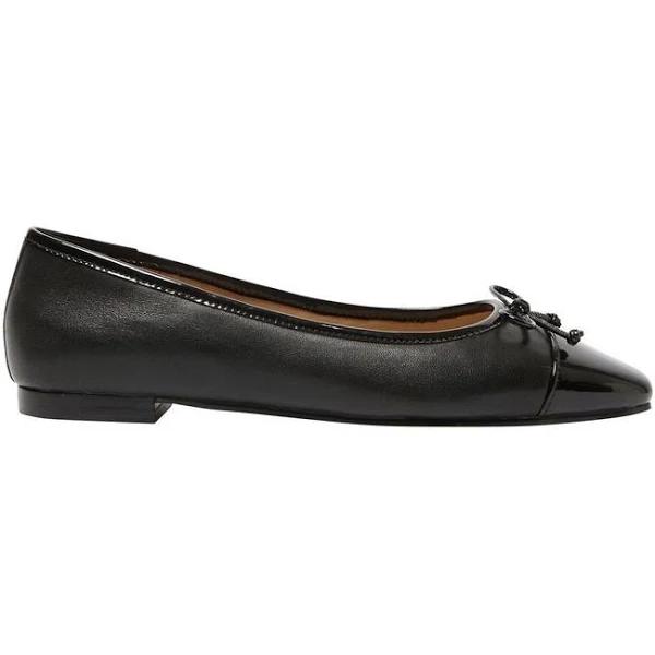 Marcs Trella Leather Ballet Flats in Black Patent Black 38