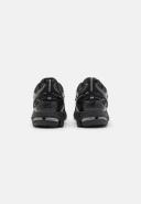 1906R Sneakers Black - US 5.5