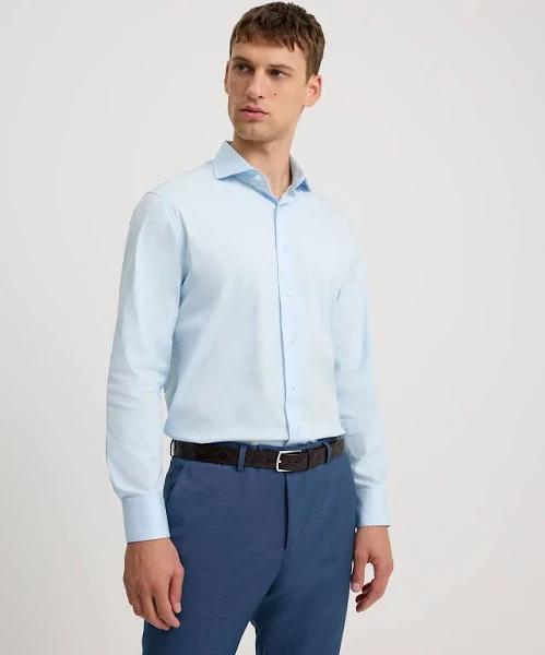 Country Road Men's Tailored Fit Super Fine Cotton Stretch Shirt Pale Blue in Size Medium