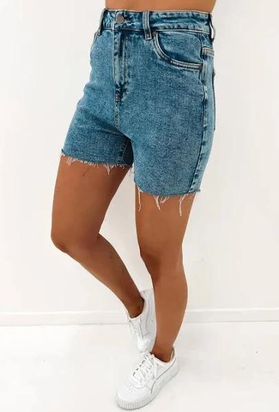 All About Eve Bobby Cut Off Short 10