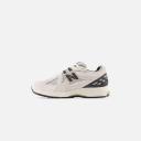 Men's Sneakers New Balance M1906DC